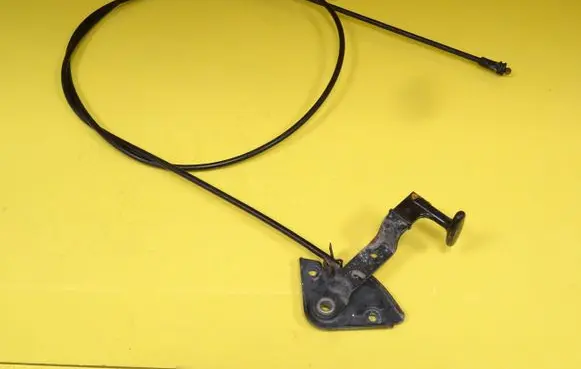 Audi A6 S6 C5 4B Engine bonnet/hood lock release cable 