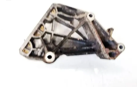 Volkswagen Polo Engine mounting bracket 038199207p