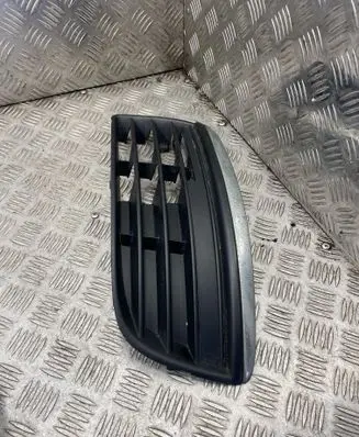 Volkswagen Jetta V Front bumper lower grill 1K0853665F 1K0853855