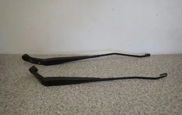Honda Jazz Front wiper blade arm 