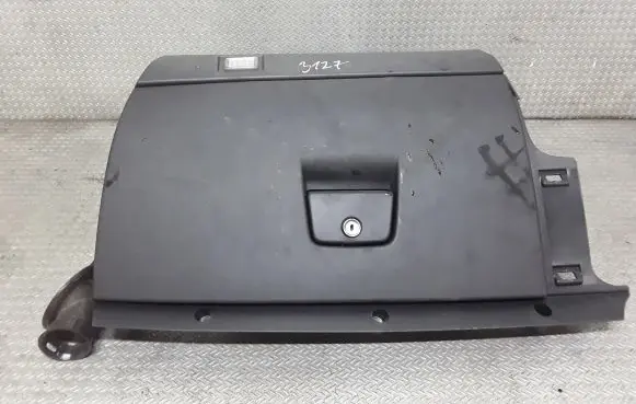 Volvo V50 Glove box set 30672451