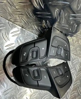Citroen C4 II Picasso Steering wheel buttons/switches 96777870ZD 622809620B