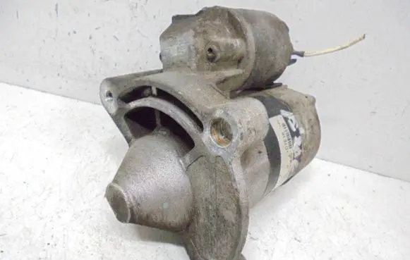 Peugeot 206 CC Starter motor 9626261480