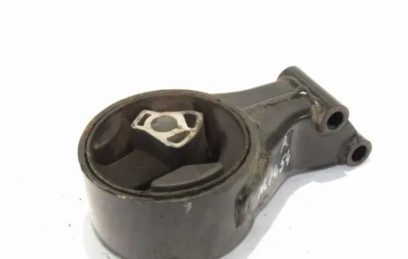 Chevrolet Orlando Engine mount bracket 13248630