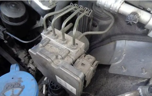 Mercedes-Benz E W212 ABS Pump A2124310848