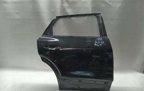 Audi Q8 Rear door