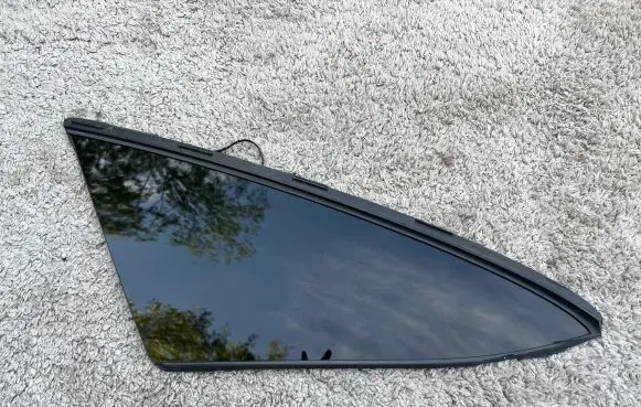 Mercedes-Benz GLE W167 Rear side window A2926702100