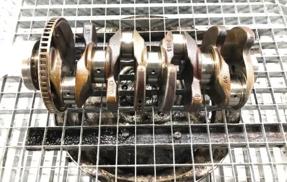 Audi A4 S4 B8 8K Crankshaft 06HK