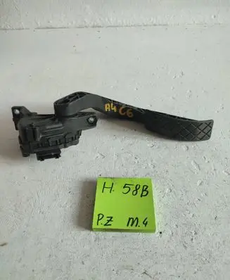 Audi A4 S4 B6 8E 8H Accelerator throttle pedal 8E1721523A