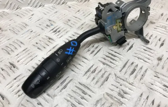 Mercedes-Benz B W245 Wiper control stalk A1695450210