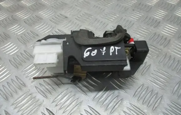 Peugeot 607 Rear door lock