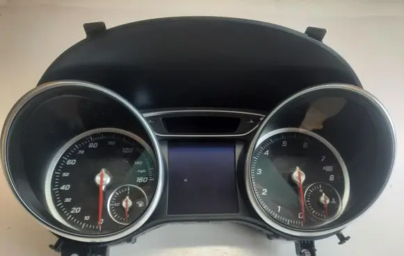 Mercedes-Benz CLA C117 X117 W117 Speedometer (instrument cluster) A1179002102