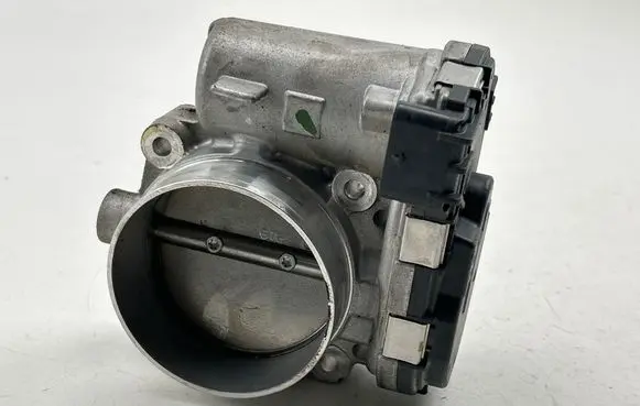Chrysler Pacifica Throttle valve 05184349AE 171220