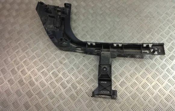 BMW X1 F48 F49 Bumper support mounting bracket corner 7381120