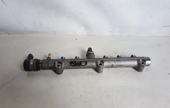 Nissan X-Trail T30 Fuel main line pipe 0445214103 314004A440