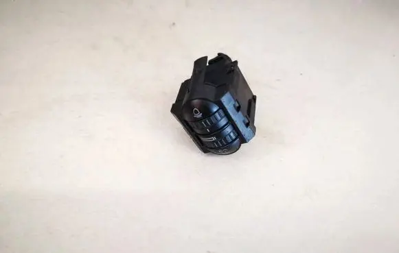 Headlight level height control switch