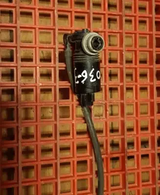Windscreen/windshield washer pump