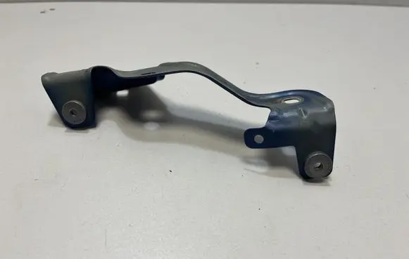BMW i4 Fender mounting bracket 9466088 7486806