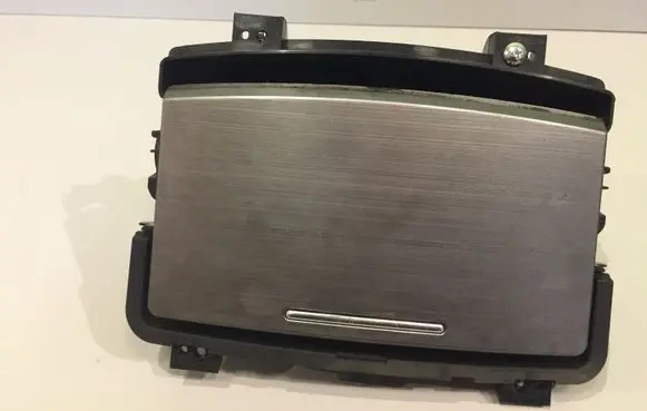 Cup holder front