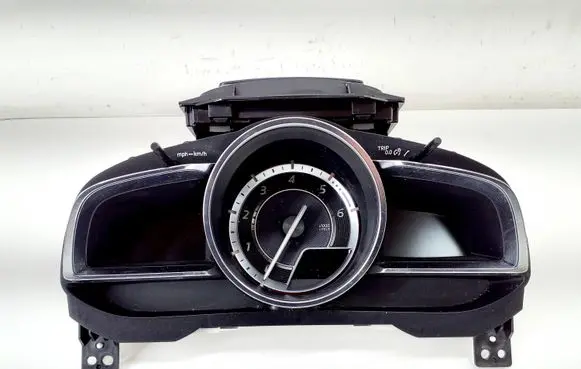 Mazda 3 II Speedometer (instrument cluster) ECBJF3F BJE155430