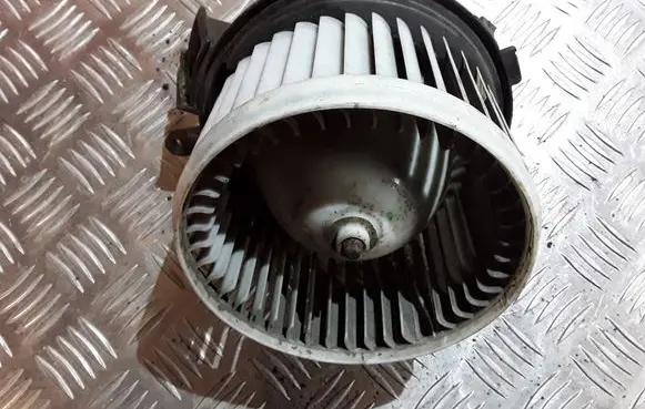 Peugeot Boxer Heater fan/blower 168330100