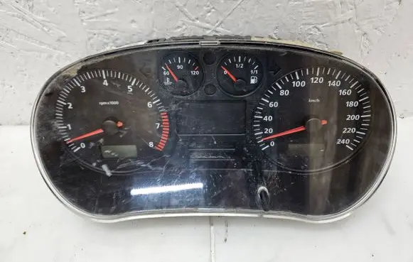 Seat Ibiza II (6k) Speedometer (instrument cluster) 88311292