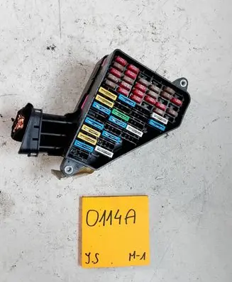 Seat Ibiza III (6L) Fuse box set 