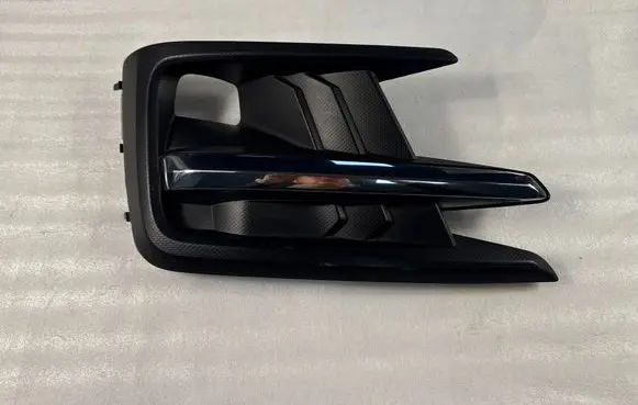 Subaru Ascent Front fog light trim/grill 57731XC03A C16010062