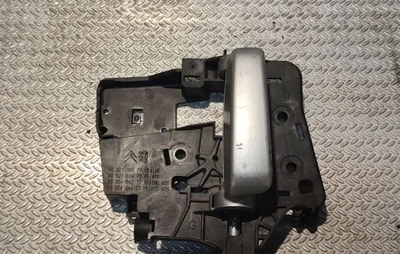 Peugeot Partner Sliding door interior handle 9682100777