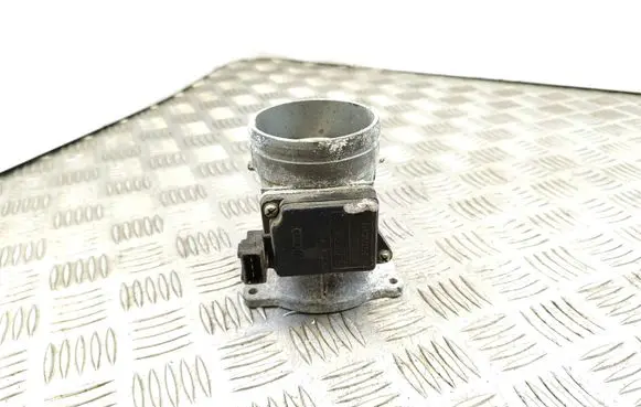 Audi A4 S4 B8 8K Mass air flow meter 037906461B AF16010A