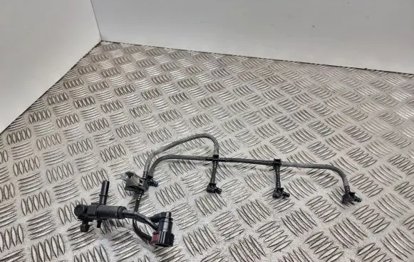 Ford S-MAX Fuel injector supply line/pipe 