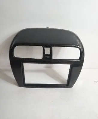 Mitsubishi Space Star Radio/GPS head unit trim 8002B004ZZ-2auto5 8002B004ZZ-2