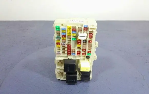 Fuse box set
