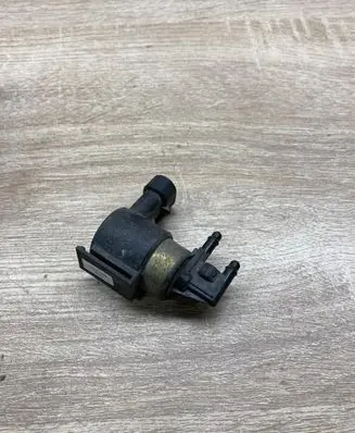 Opel Vectra C Vacuum valve 24435269