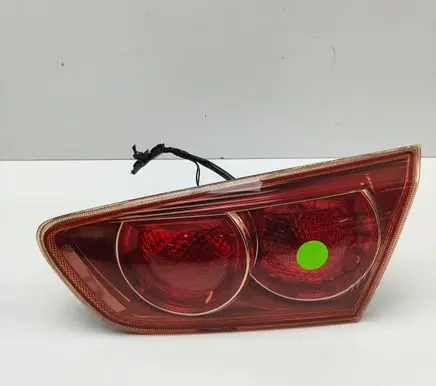 Mitsubishi Lancer Tailgate rear/tail lights 8330A608