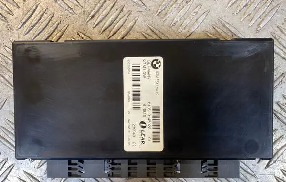 BMW 5 E60 E61 Gateway control module 9145022 64823 532256835