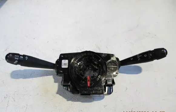 Peugeot 308 Central console control unit 98477392ZD