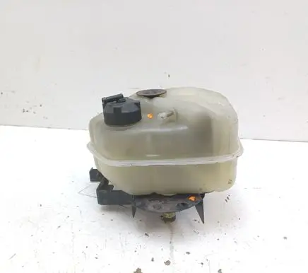 Coolant expansion tank/reservoir