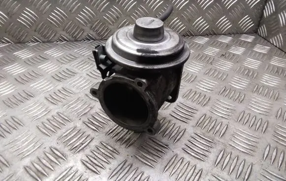 BMW 7 E65 E66 EGR valve 7804380 70045000