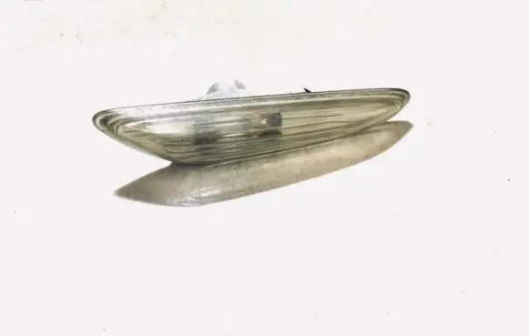 BMW 3 E46 Front fender indicator light 69113725 6911372-5