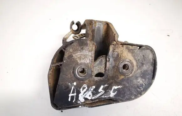 Volkswagen Caddy Front door lock