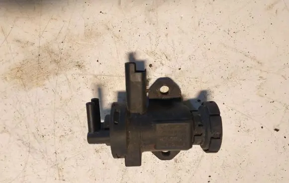 Citroen C5 Turbo solenoid valve 0928400414 9636704380