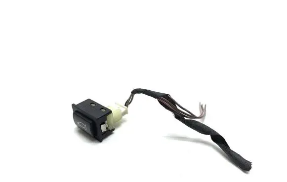 BMW 5 E60 E61 Tailgate opening switch 50499800 6921846
