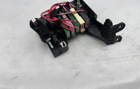 Mercedes-Benz GL X166 Fuse box set A1665403612