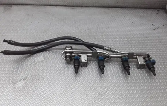 Fuel injectors set