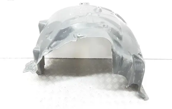 Land Rover Discovery 3 - LR3 Front wheel arch liner splash guards CLF500253 SLR00032