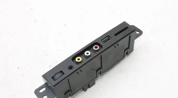 Cadillac Escalade AUX in-socket connector 23208573