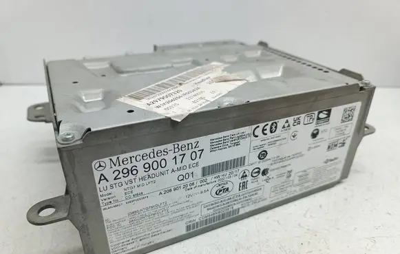 Mercedes-Benz EQS X296 Radio/CD/DVD/GPS head unit A2969001707