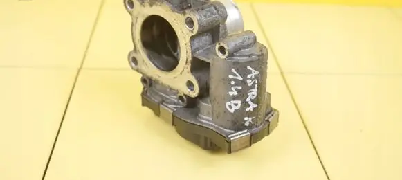 Opel Astra K Throttle body valve 12673013 B14XE LV7