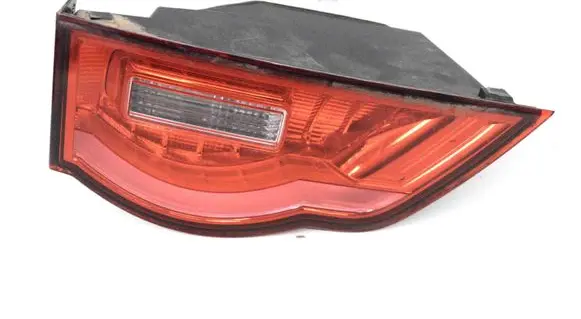 Jaguar F-Pace Tailgate rear/tail lights HK8315K273AA